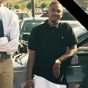 Meet your Posher, Derrick